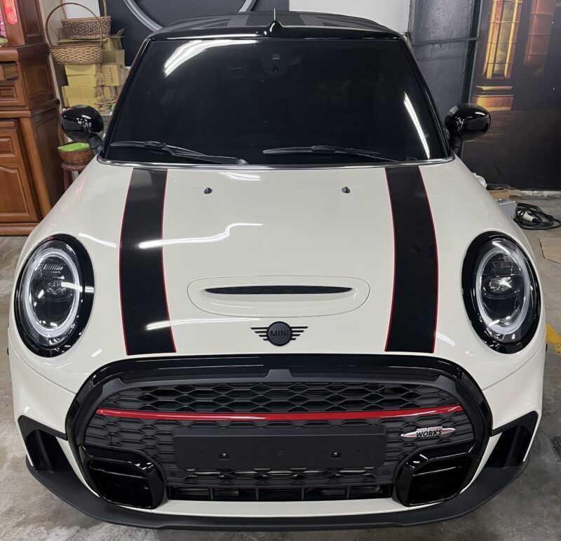 2022 Mini Cooper JCW 里程2.8萬 開價185萬：圖片 2