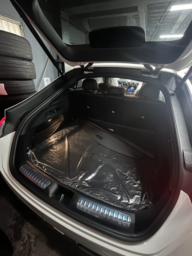 2024 Benz GLC300 CP 里程110Km 開價320萬：圖片 14
